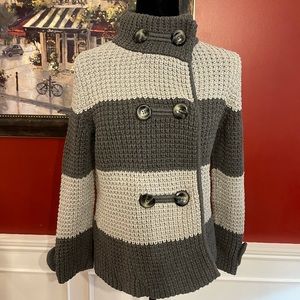 👚EUC Banana Republic sweater